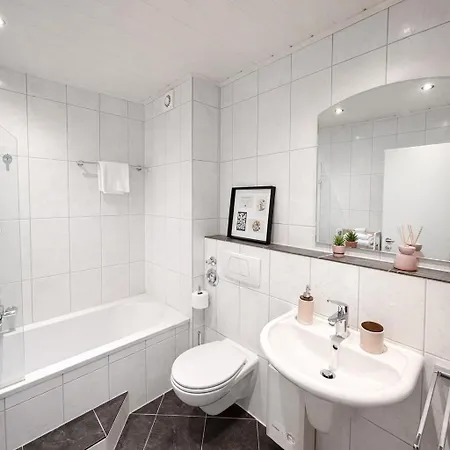 Penthouse Mit Deisterblick&balkon Apartment